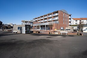 Apartment in Busum With Harbor Views