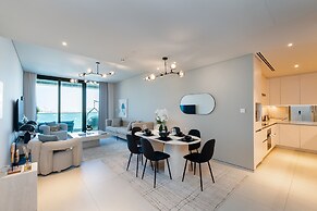 Stylish Address JBR 3BR w Ain Dubai View