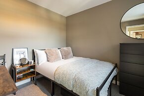 Host Stay Martinhoe
