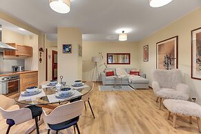 See Smile by Grand Apartments