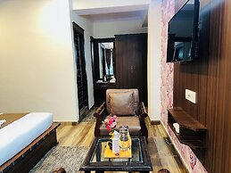 Him Holiday Ventures BY Hotel RC