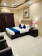 Grand Regent Hotel and Suites
