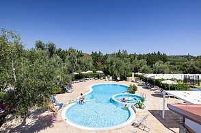 Apartment in Vieste With Garden