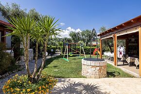 Apartment in Vieste With Garden
