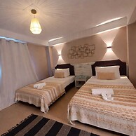 The Taksim Bangla Beach Hotel