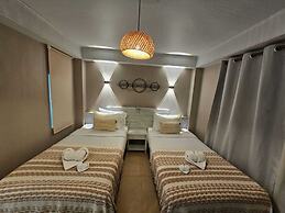 The Taksim Bangla Beach Hotel