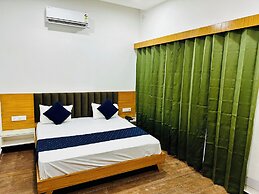 The Loya Hotel