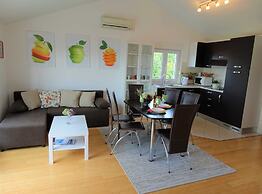 Seaside Escape Selce Apartments