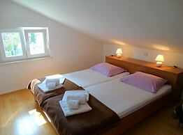 Seaside Escape Selce Apartments
