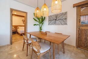 Tropical Villa Indah