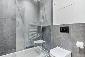 Sublime 3 Bedroom Flat Palais Royal Bourse