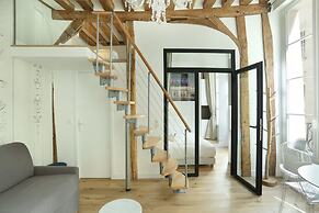 Superb Apartment Le Marais Center of Paris