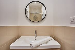 Modern Apartment Matignon Champs Elysees