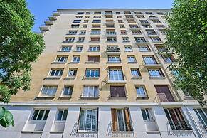 Sublime 2 Bedroom Flat Quai de Seine Eiffel Tower