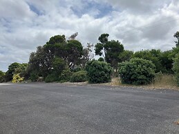 61 OCEAN ROAD MOTEL