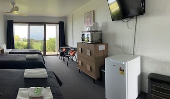 61 OCEAN ROAD MOTEL