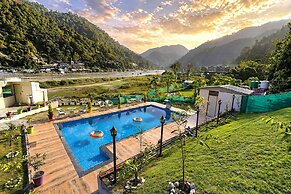 Aqua Tree Resort