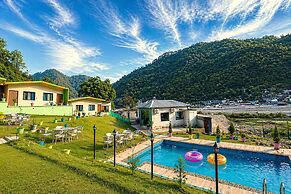 Aqua Tree Resort
