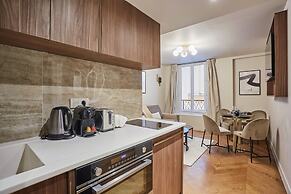 New Apartment Center of Paris