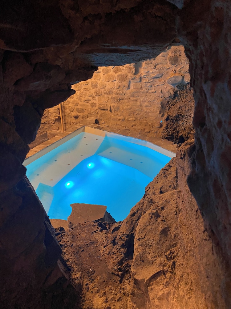 La Casa Medievale - Suites & SPA