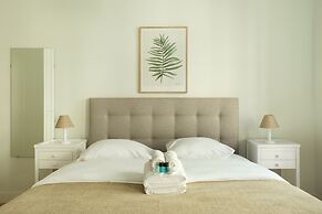 Charming Flat With AC - Center of Paris