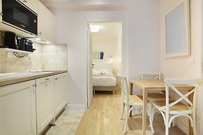 Charming Apartment Center of Paris
