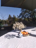 Castle peak yard Inn Guilin