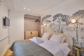 Apartment With AC Saint-germain des Pres / Rennes