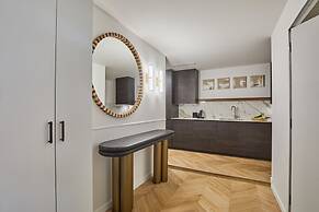 Apartment With AC Saint-germain des Pres / Rennes