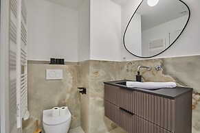 Apartment With AC Saint-germain des Pres / Rennes