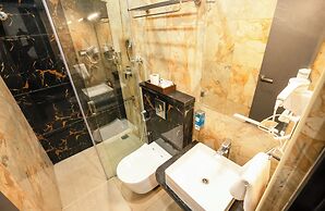 Le Majestic Business Class Hotel