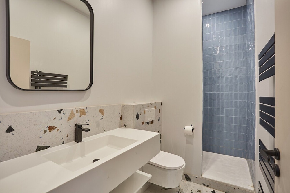 Apartment 1 Bedroom - Canal Saint-martin