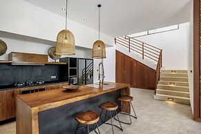 Villa Daniele by BaliSuperHost