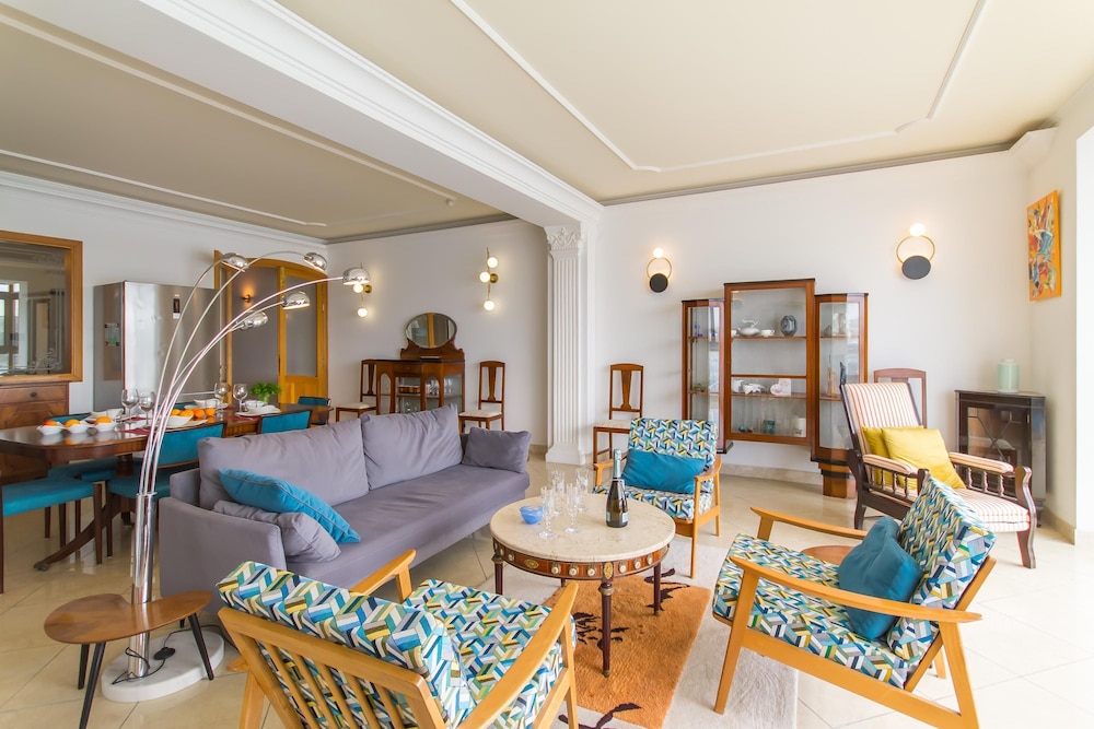 Magnificent Sunny Seafront Apart Sliema