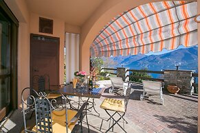 Veranda di Menaggio in Menaggio