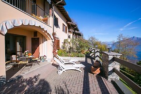 Veranda di Menaggio in Menaggio