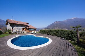 Villa Victoria in Macchero