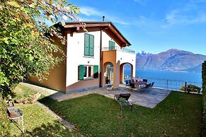 Villa Panoramica in Menaggio