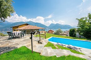 Villa Louise in Acquaseria