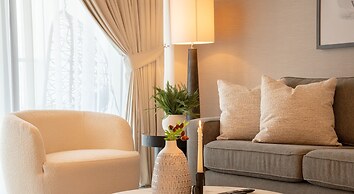 Downtown Luxe 1BR Vibes at Grande