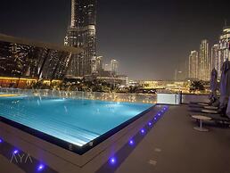 Downtown Luxe 1BR Vibes at Grande