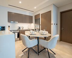 Downtown Luxe 1BR Vibes at Grande