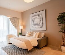 Downtown Luxe 1BR Vibes at Grande
