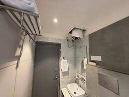 Hotel Metro Prime