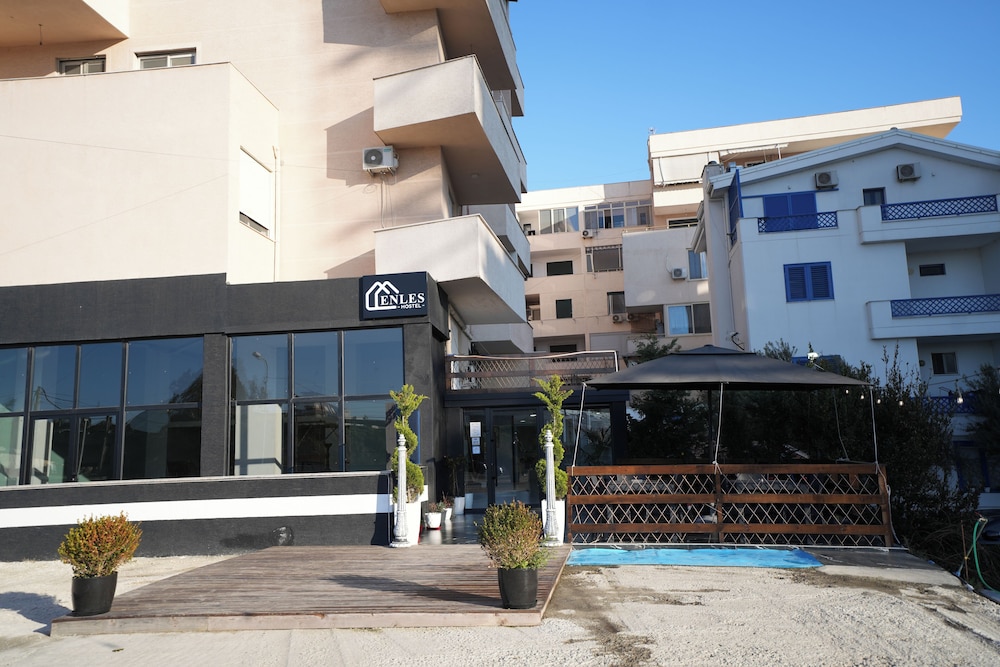 Enles Hotel