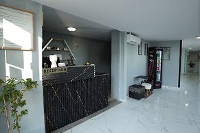 Enles Hotel