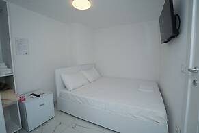 Enles Hotel