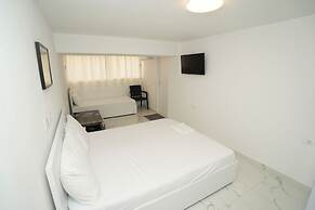 Enles Hotel