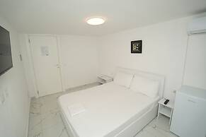 Enles Hotel