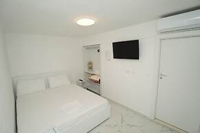 Enles Hotel